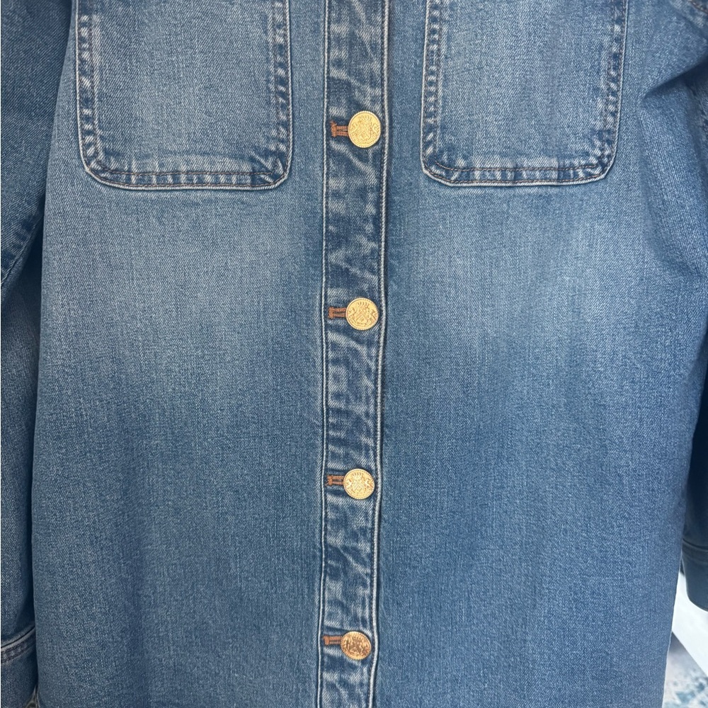 Express Denim Button-Up Shacket - Picture 2 of 4